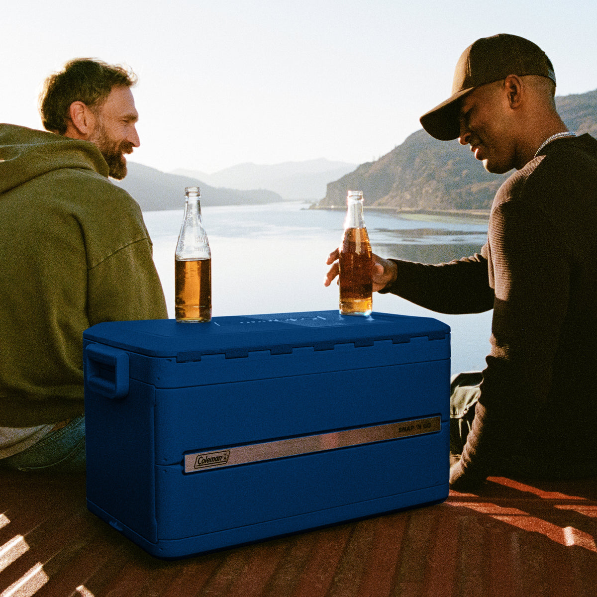 Coleman Snap 'N Go 42L Collapsible Cooler Sapphire