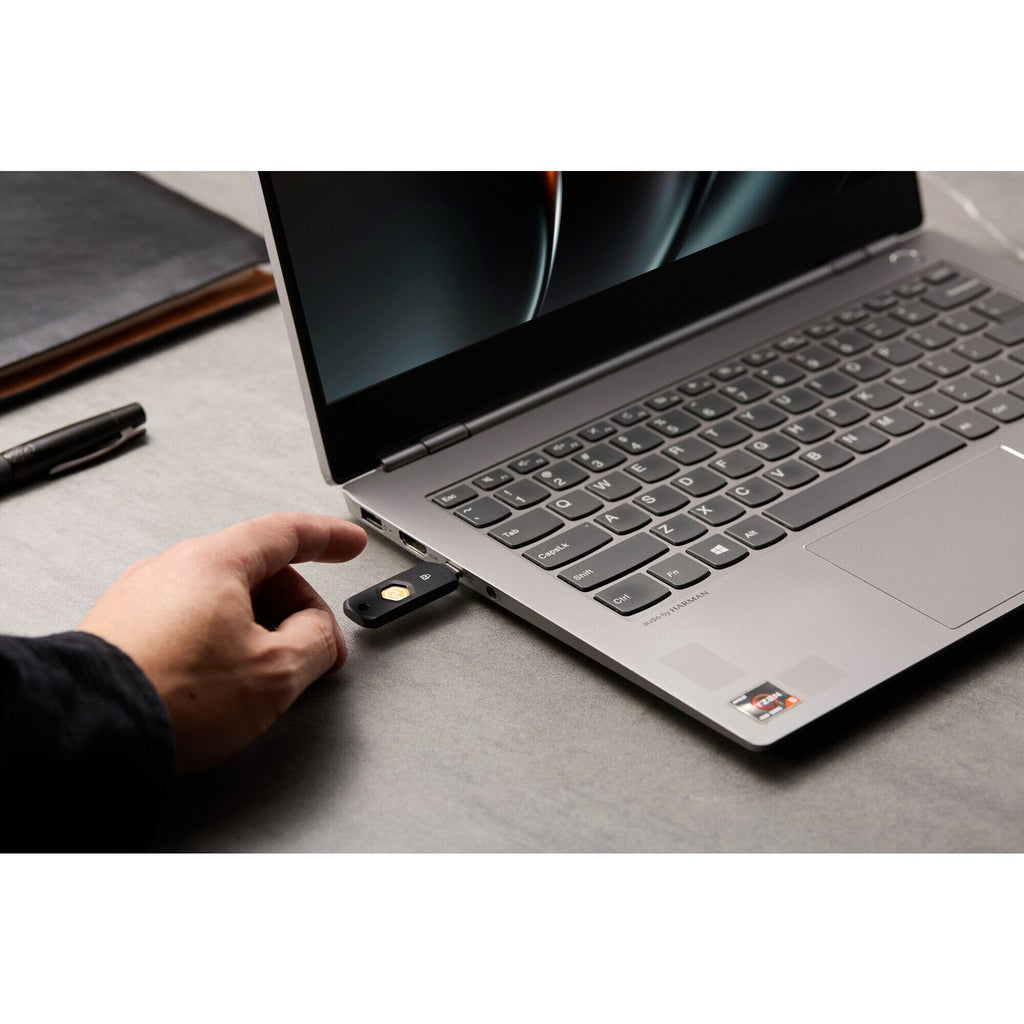 Kensington VeriMark NFC Plus USB-C Security Key