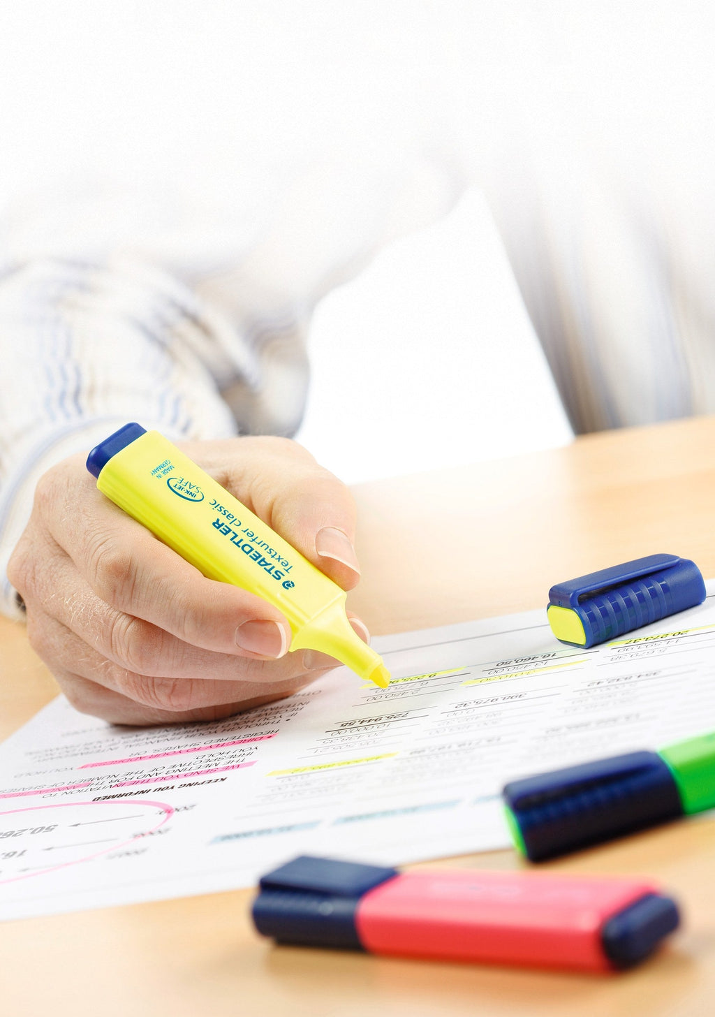 Staedtler Textsurfer Classic Highlighter Yellow Box 10 364-1